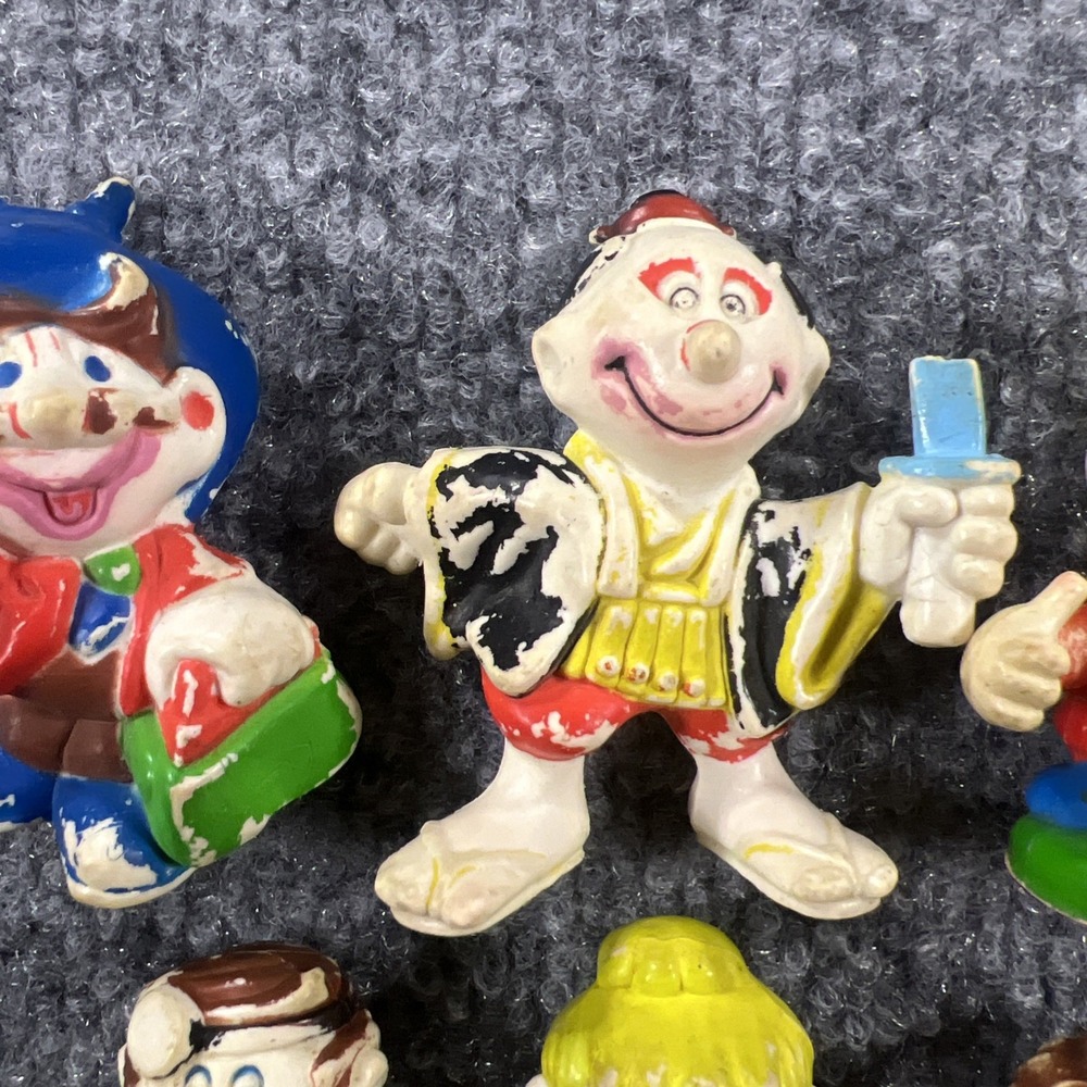 Vtg 1981 Mego Clown Around PVC Figures Lot of 6 🎪 - Picture 3 of 13